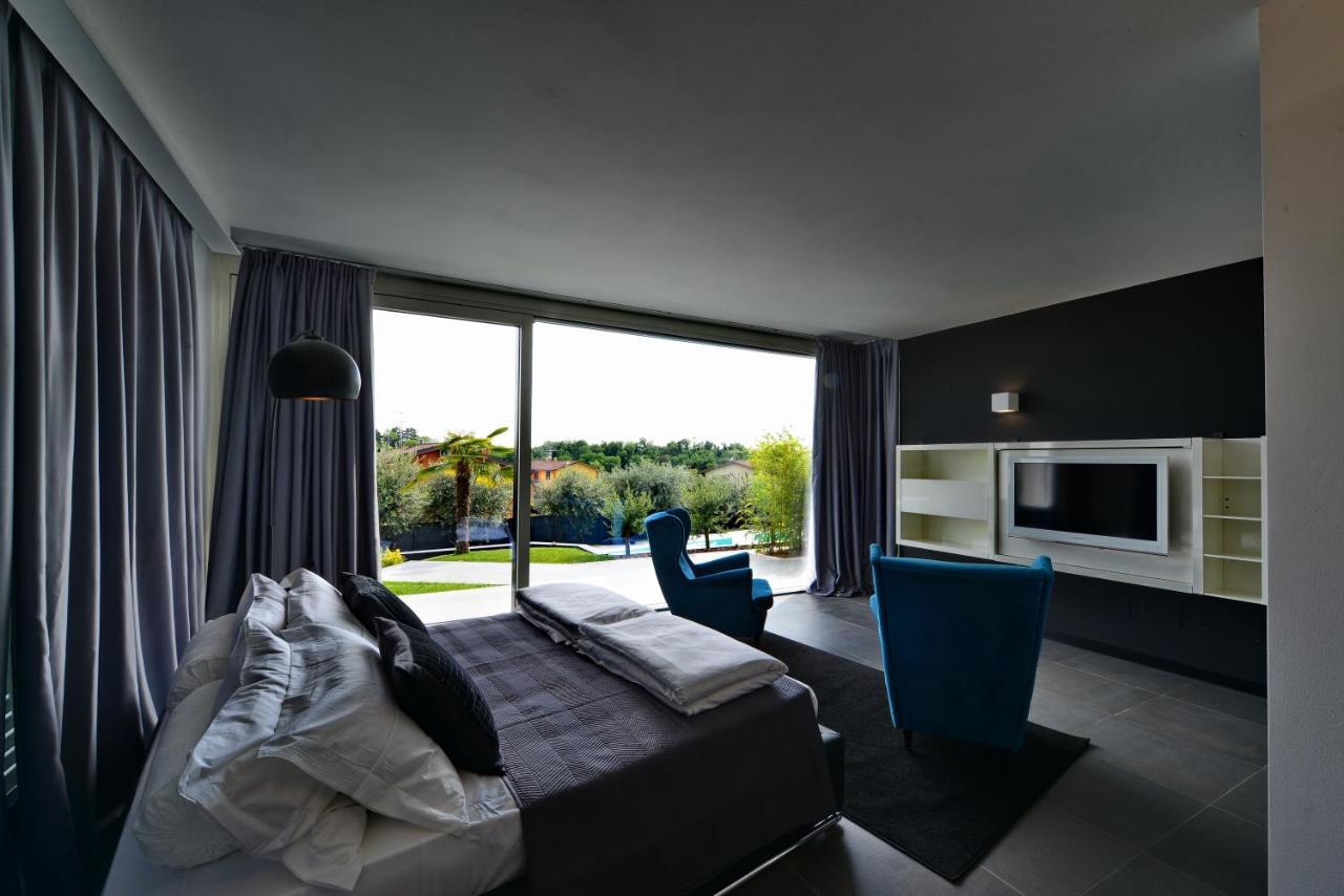 Extra Urbano - Lago Di Garda - Adults Only ปอนติ ซุล มินโช ภายนอก รูปภาพ