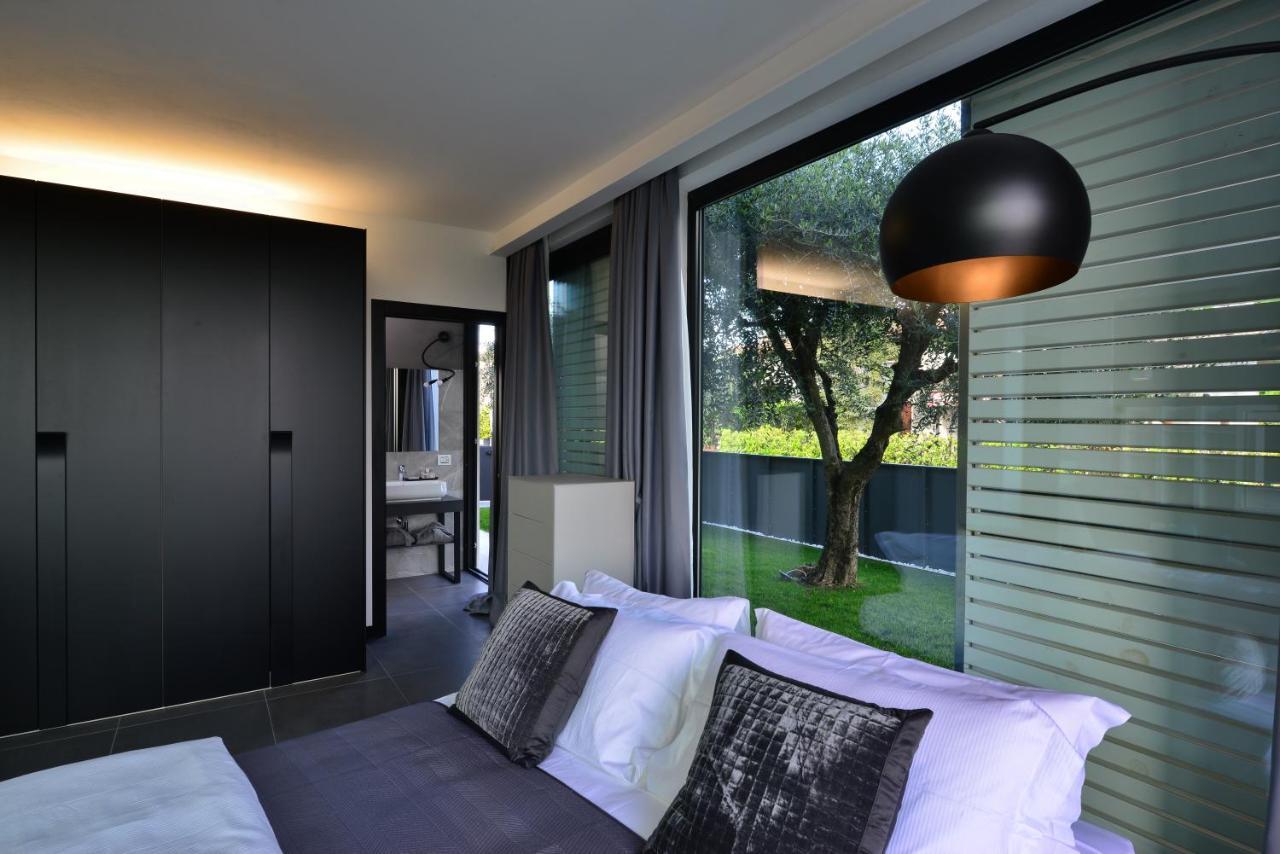Extra Urbano - Lago Di Garda - Adults Only ปอนติ ซุล มินโช ภายนอก รูปภาพ