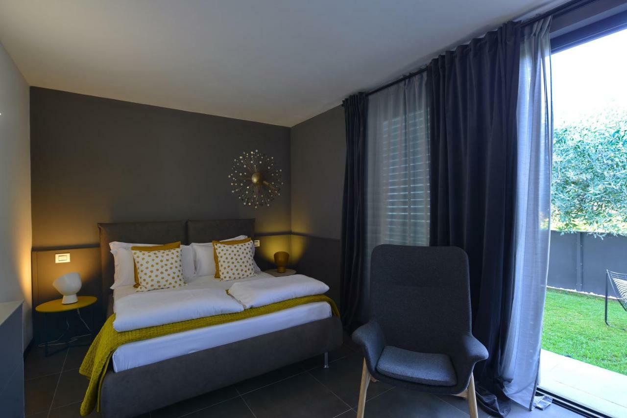 Extra Urbano - Lago Di Garda - Adults Only ปอนติ ซุล มินโช ภายนอก รูปภาพ
